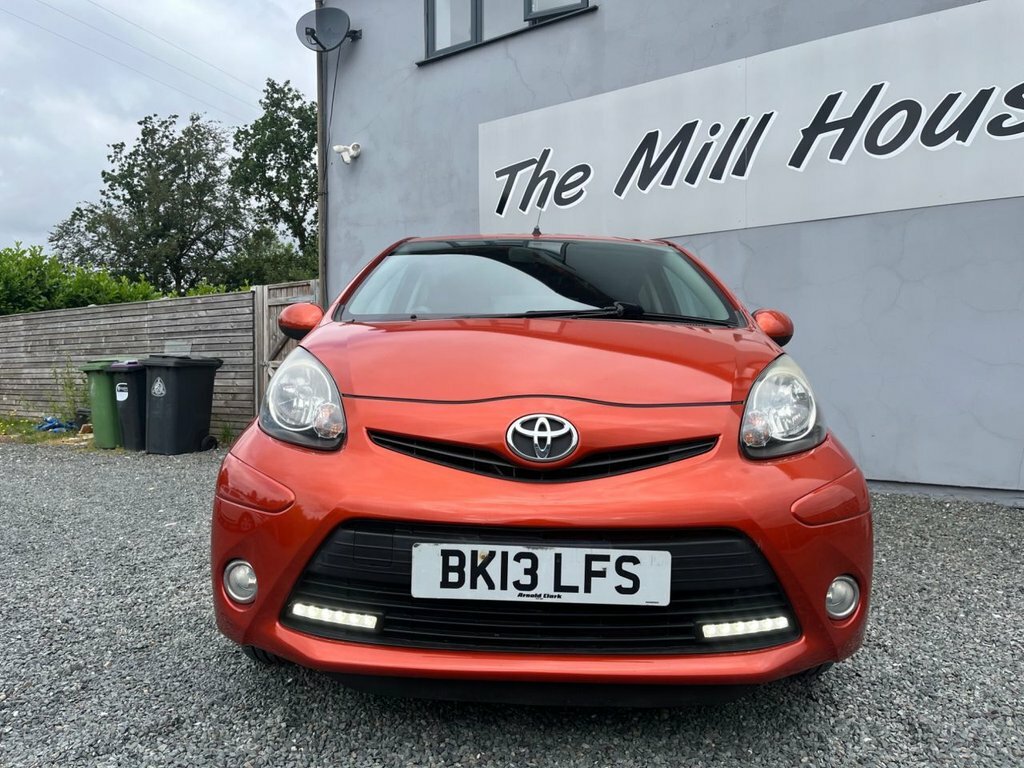Toyota Aygo 1.0 Vvt-i Move Euro 5 White #14