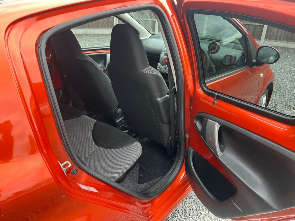 Toyota Aygo 1.0 Vvt-i Move Euro 5 White #30