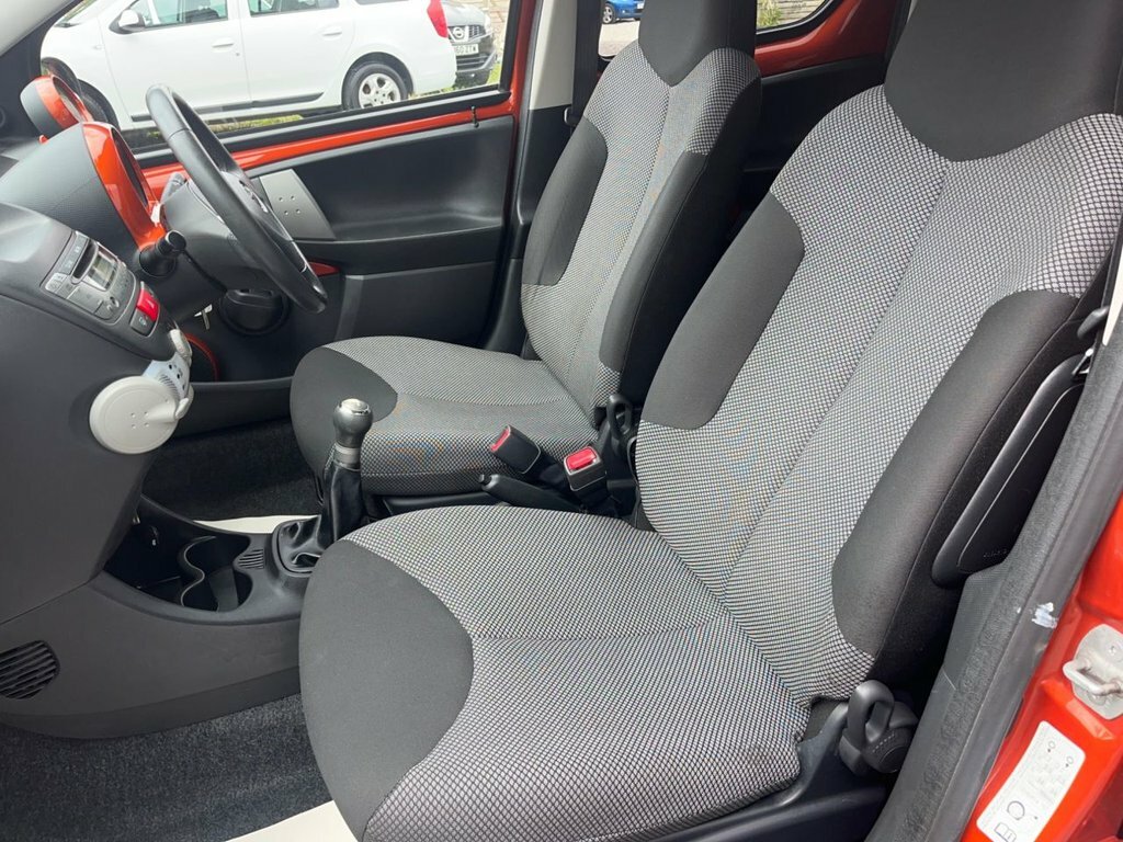 Toyota Aygo 1.0 Vvt-i Move Euro 5 White #45