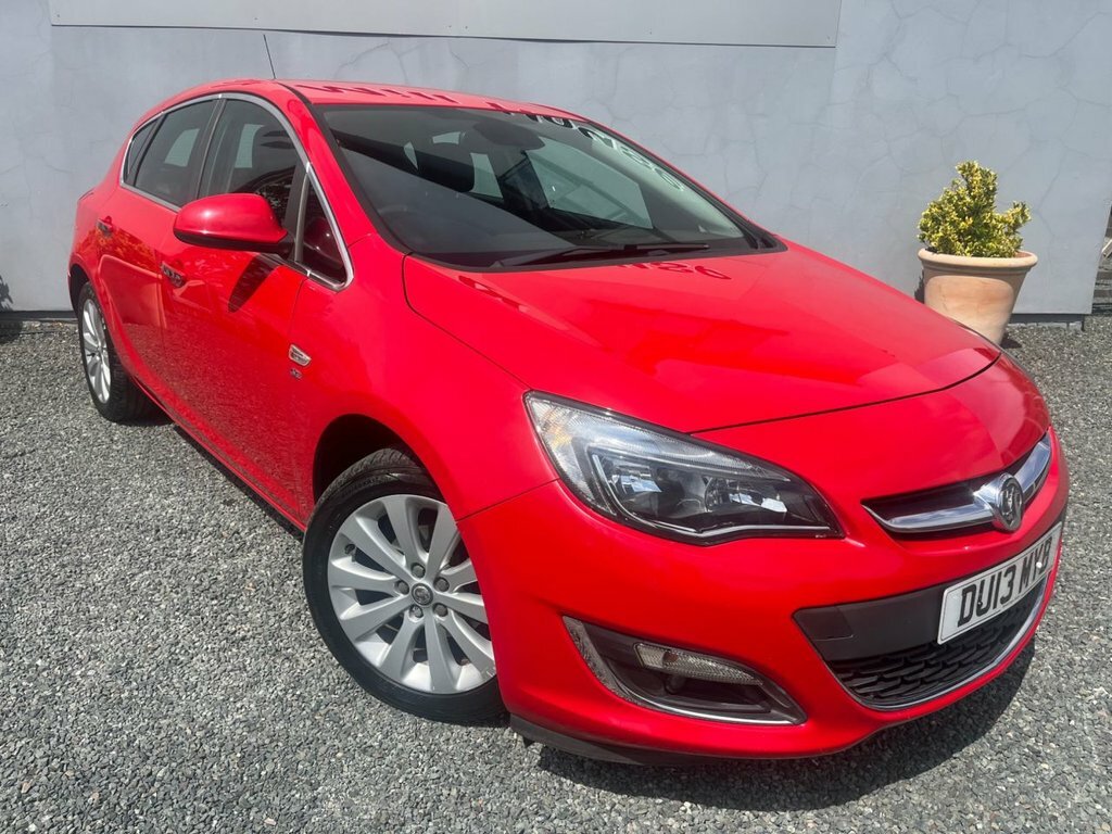 Vauxhall Astra 1.6 16V Exclusiv Sports Tourer Euro 5 Blue #10