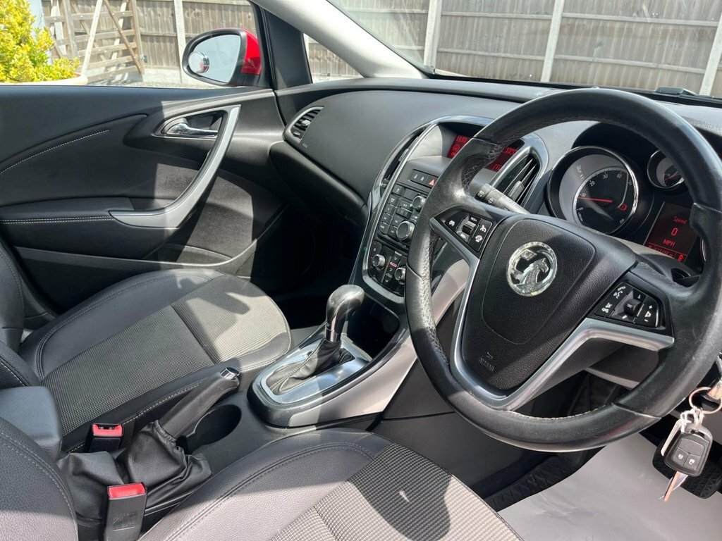 Vauxhall Astra 1.6 16V Exclusiv Sports Tourer Euro 5 Blue #25