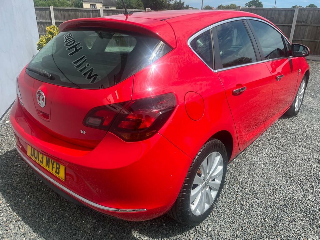 Vauxhall Astra 1.6 16V Exclusiv Sports Tourer Euro 5 Blue #15