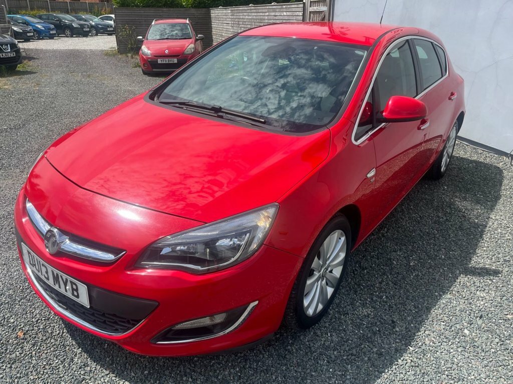 Vauxhall Astra 1L Se Red #5