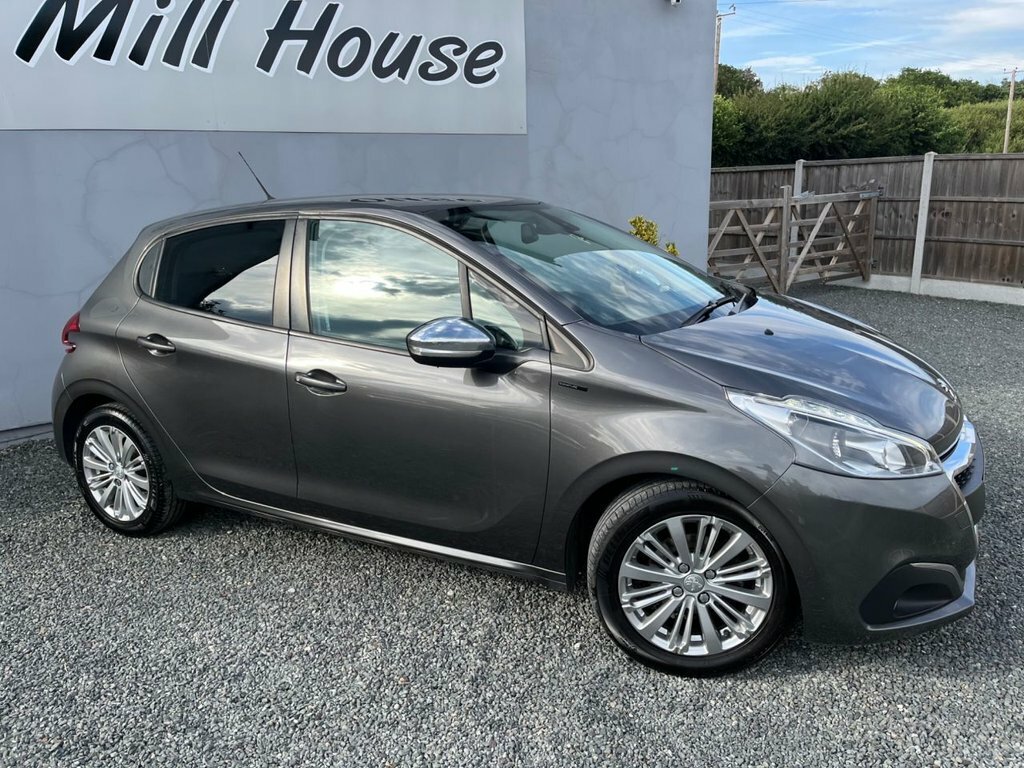 Peugeot 208 1.2 Puretech Signature Euro 6 Ss  #9