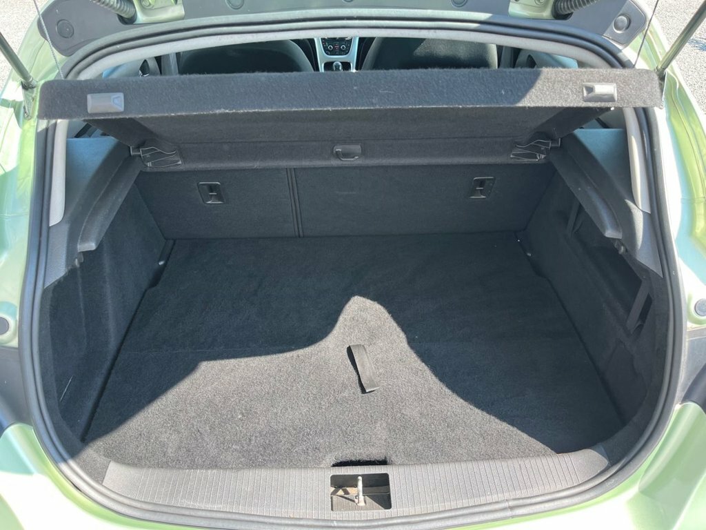 Vauxhall Astra 1L Sri Green #4