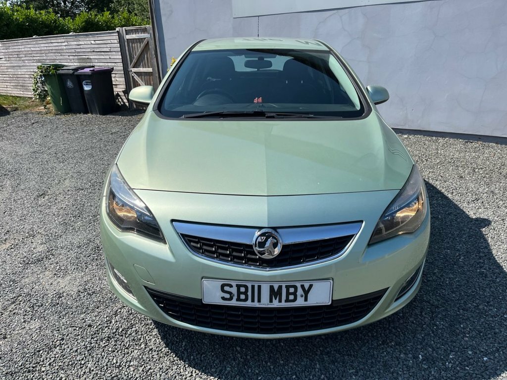 Vauxhall Astra 2011 Vauxhall Astranbsp1.6 16V Sri Sports Tourer Silver #18