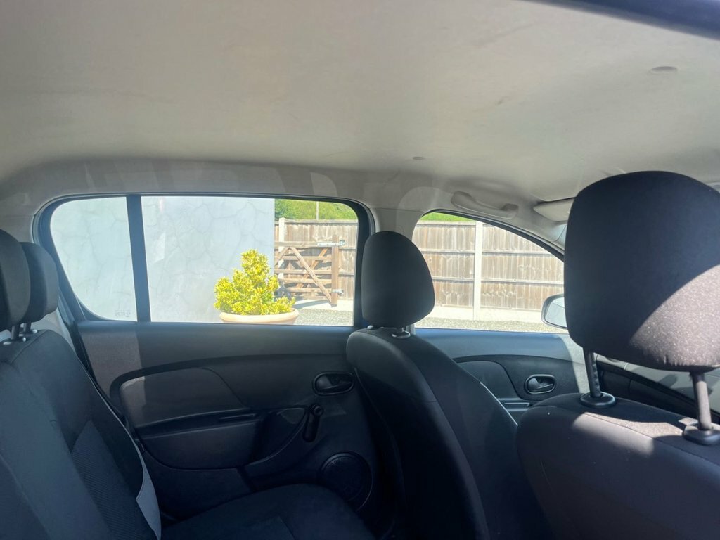 Dacia Sandero 0.9 Tce Ambiance Ulez Free Fsh 53K Miles Silver #32