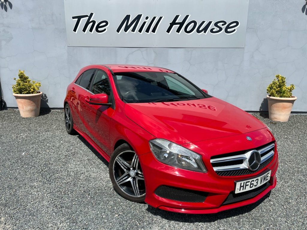 Mercedes-Benz A Class 2L Amg Sport Red