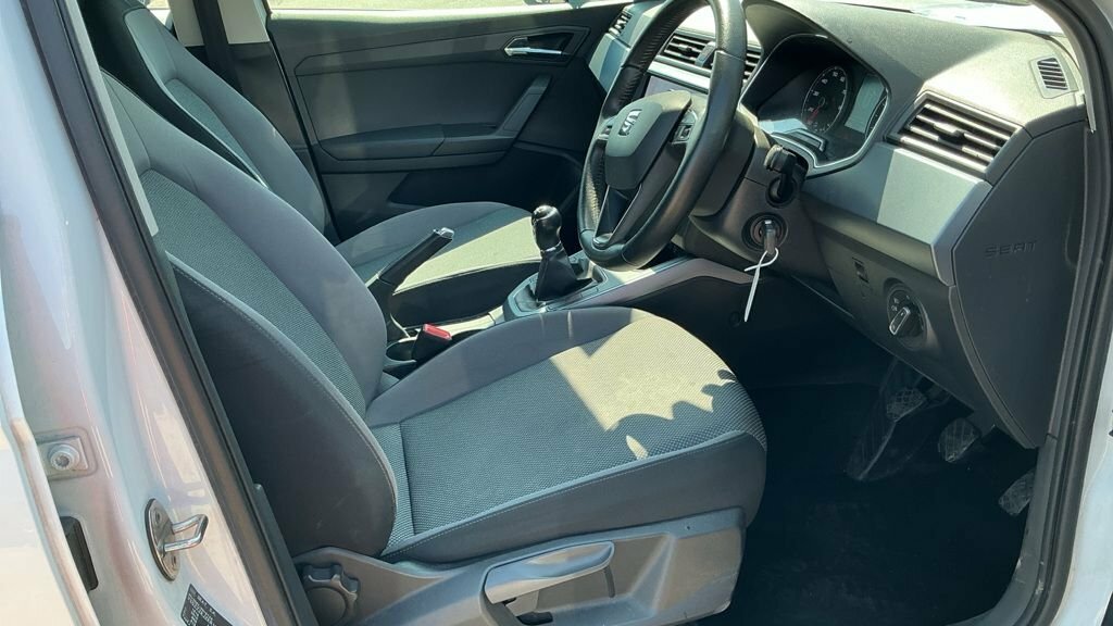 Seat Arona 1.0 Tsi Gpf Xcellence Lux Suv Dsg Euro White #9