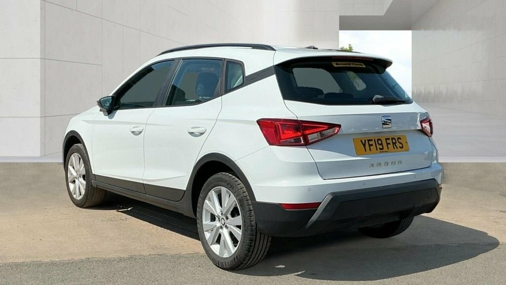 Seat Arona 1L Se Technology White #3