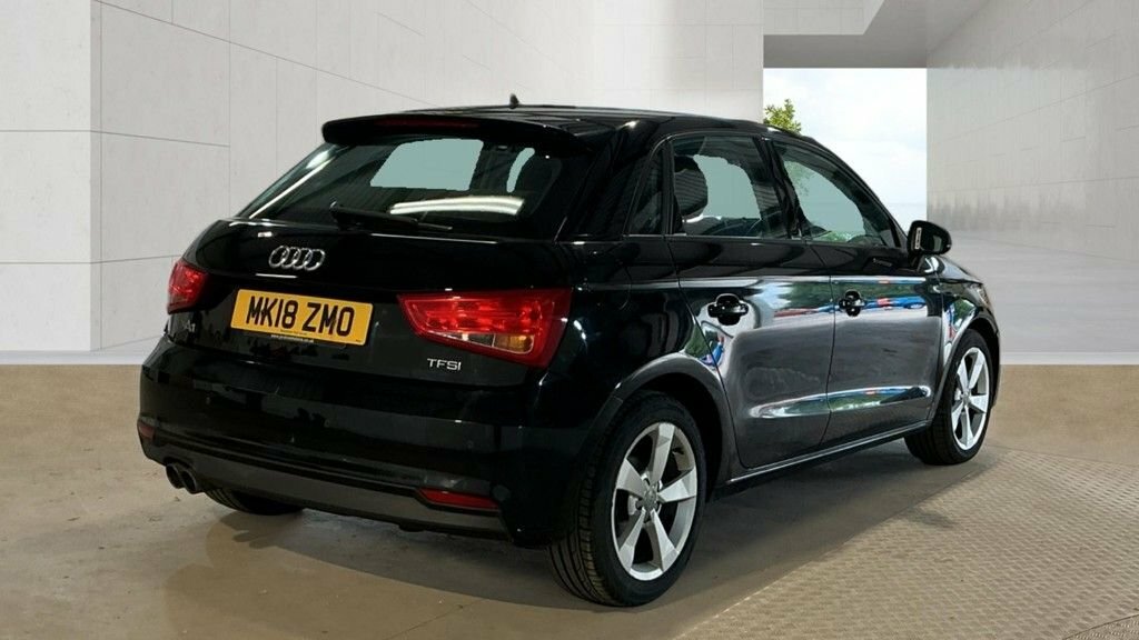 Audi A1 1.4L Sport Black #2