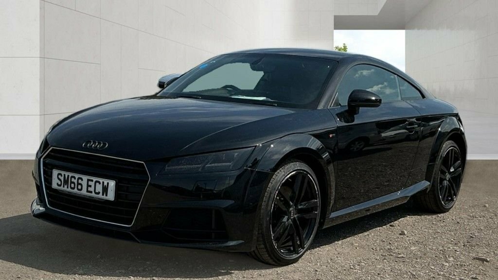 Audi TT 2L S Line Black