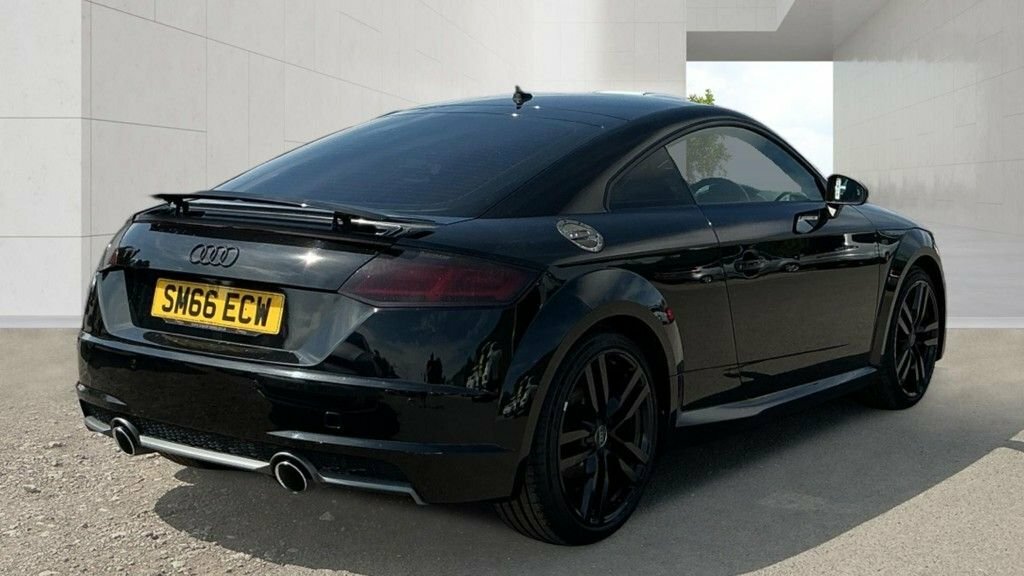 Audi TT 2L S Line Black #3