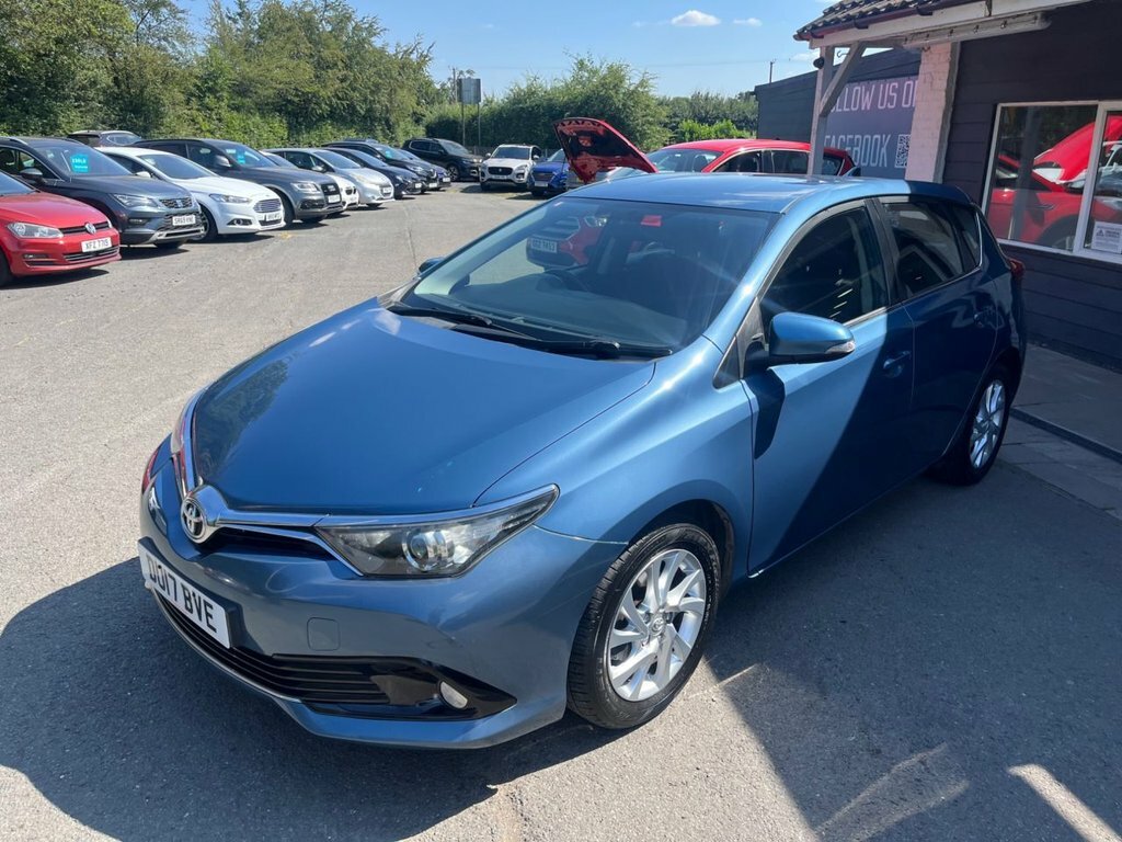 Toyota Auris 1.2L Icon Blue #5