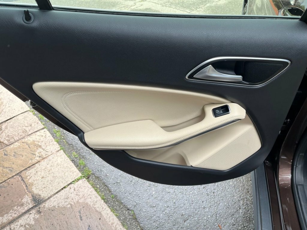 Mercedes-Benz GLA Class Grey #43