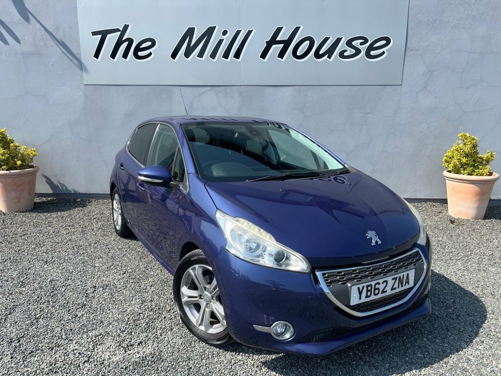 Peugeot 208 1L Allure Blue