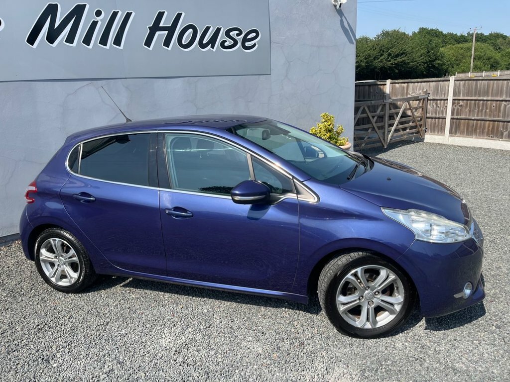 Peugeot 208 Access Silver #12