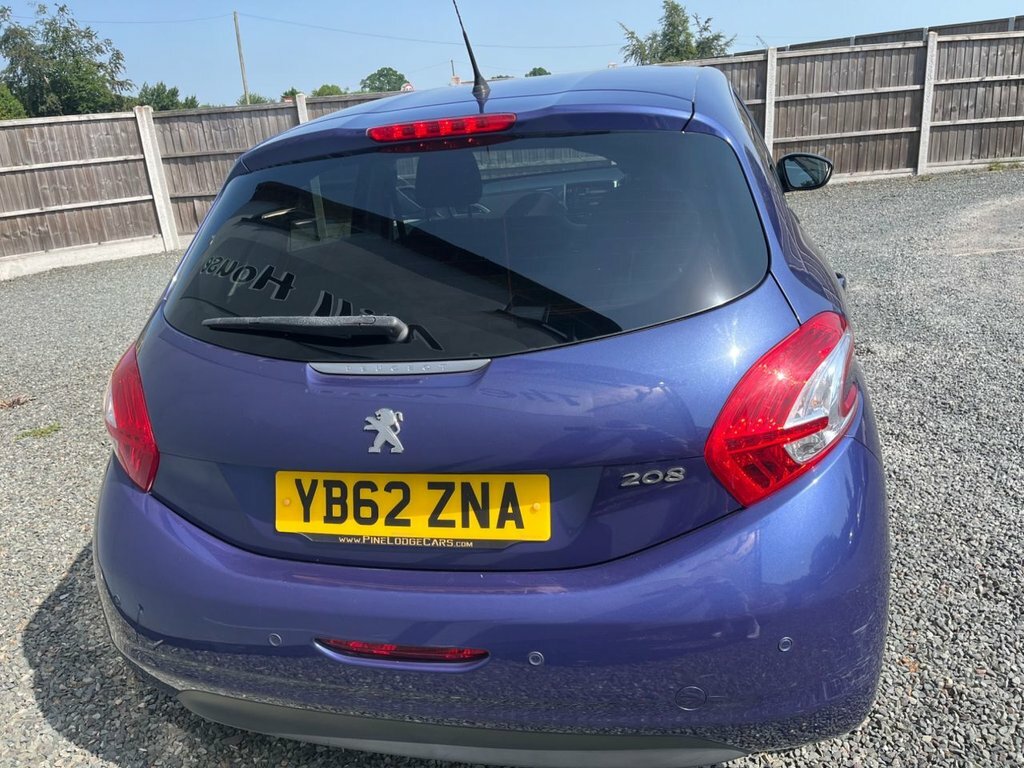 Peugeot 208 Access Silver #19