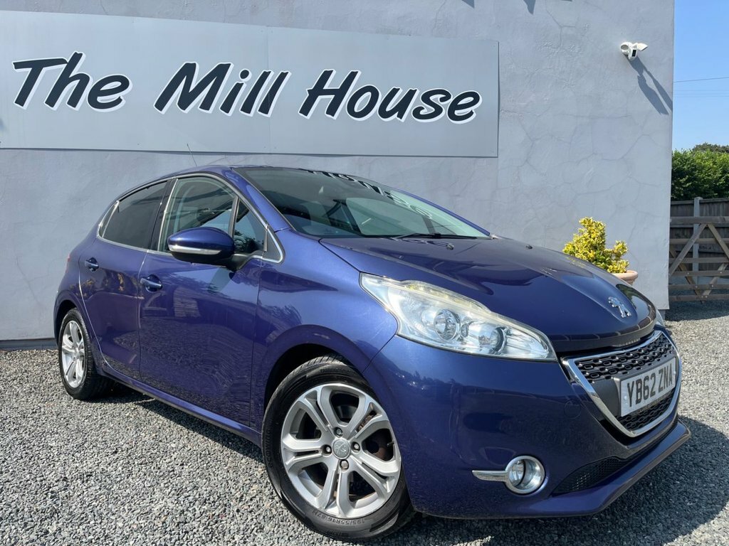 Peugeot 208 Access Silver #11