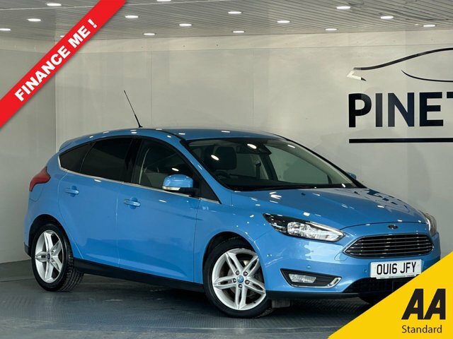 Ford Focus 1.0T Ecoboost Titanium Hatchback OU16JFY Blue