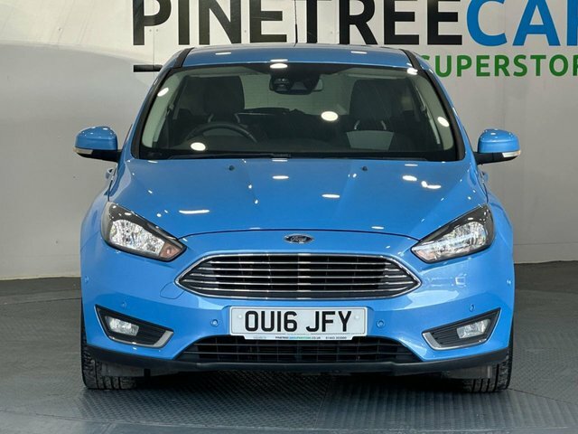Ford Focus 1.0T Ecoboost Titanium Hatchback Blue