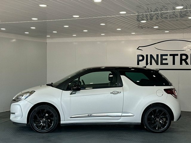 DS DS 3 1.2 Puretech Givenchy Le Makeup Hatchback Petr MC17FCX White #4