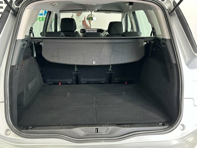 Citroen Grand C4 Picasso 2L Exclusive Grey #25