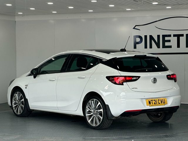 Vauxhall Astra 1.5 Turbo D Griffin Edition Hatchback M White #6