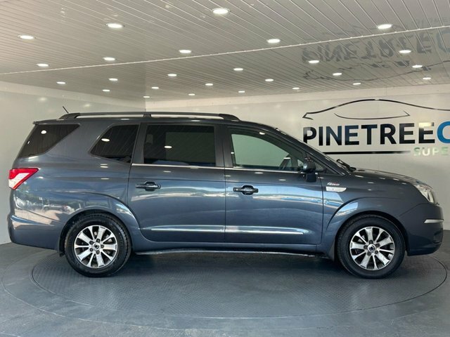 SsangYong Turismo 2.2D Elx Mpv T-tronic 4Wd Selectable Eu Grey #5