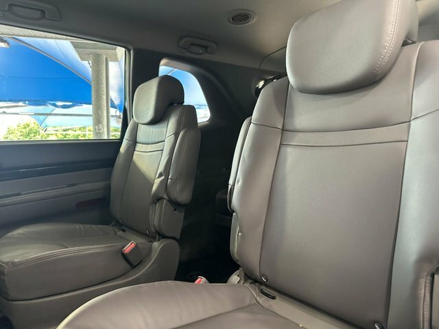 SsangYong Turismo  Silver #15