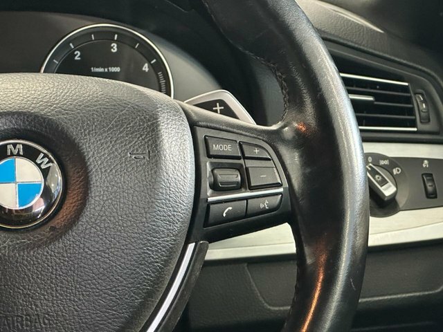 BMW 5 Series 2.0 520D Se Touring Steptronic Euro 5 White #19