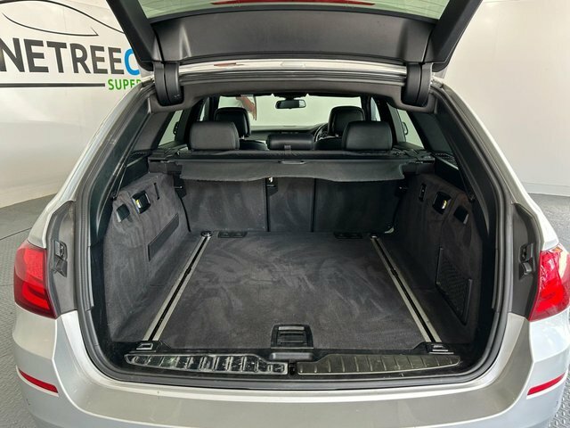 BMW 5 Series 2.0 520D Se Touring Steptronic Euro 5 White #27