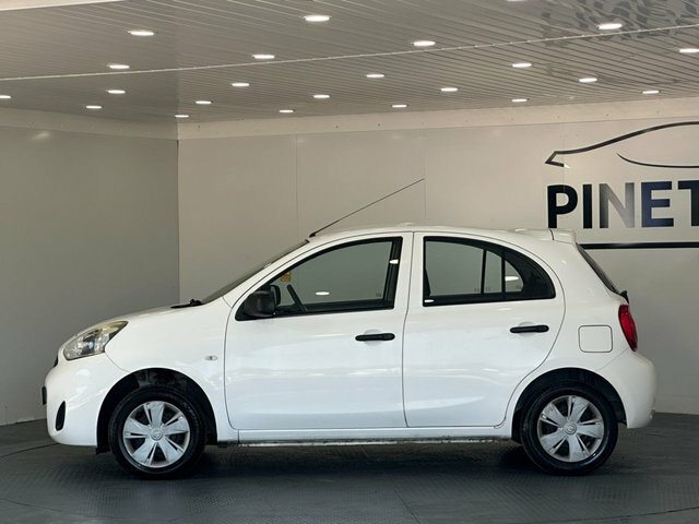 Nissan Micra 1.2 Visia Hatchback Euro 5 80 P White #4