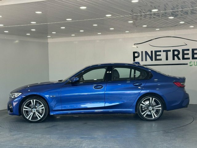 BMW 3 Series 2.0 330E 12Kwh M Sport Saloon Plug-in H BJ22MRV Blue #4