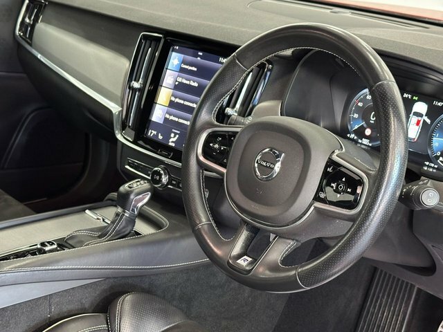 Volvo V90 D4 R-design Grey #8