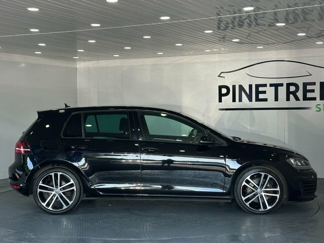 Volkswagen Golf 2.0 Tdi Bluemotion Tech Gtd Hatchback D BT65VXY Black #4
