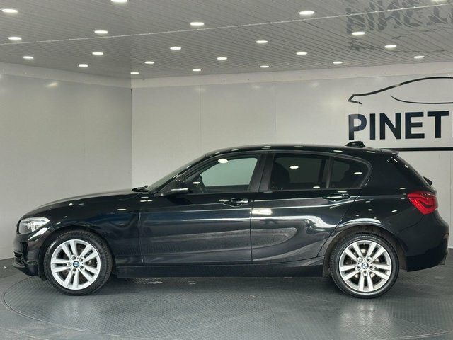 BMW 1 Series 1.5 118I Sport Hatchback Euro 6 Black #4