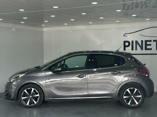Peugeot 208 1.2 Puretech Tech Edition Hatchback Man DB19BJX Grey #4