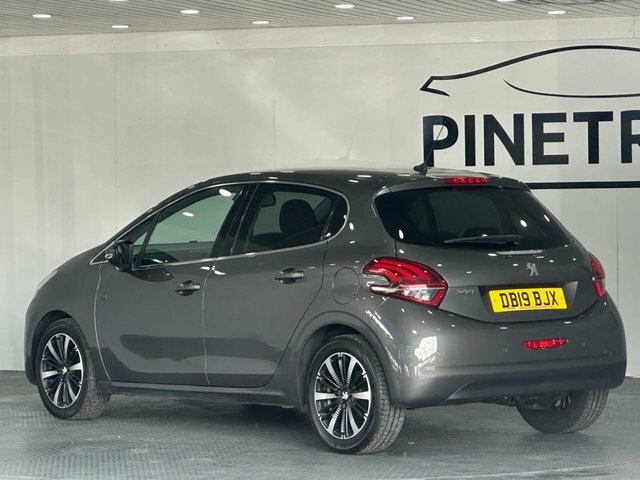 Peugeot 208 1.2 Puretech Tech Edition Hatchback Man DB19BJX Grey #6