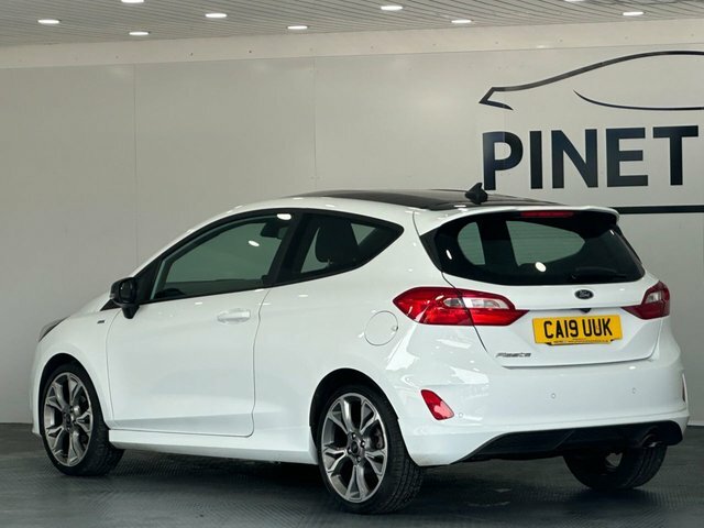 Ford Fiesta 1.0T Ecoboost Gpf St-line Hatchback Man CA19UUK White #5