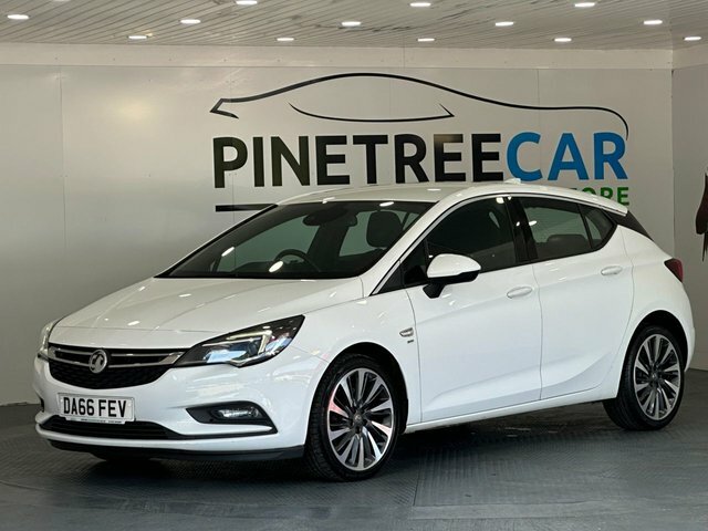 Vauxhall Astra 1.6 Cdti Blueinjection Sri Nav Hatchback Diese White #2