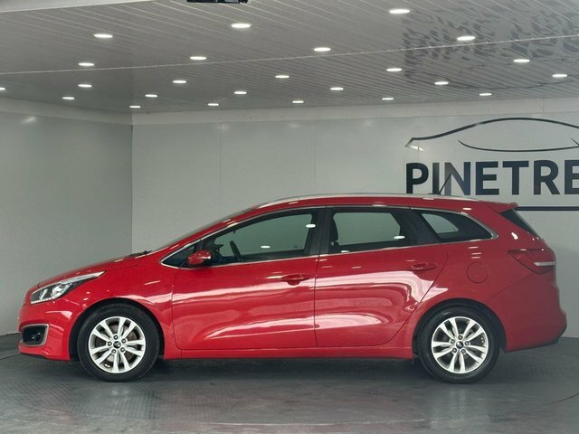 Kia Ceed 1.6 Crdi 2 Sportswagon Dct Euro 6 S S Red #3
