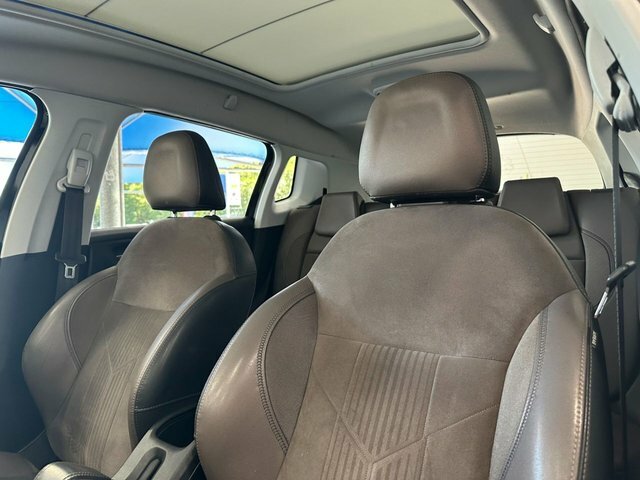 Peugeot 2008 1.4L Active Red #14