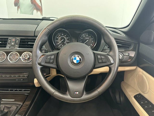 BMW Z4 18I Sdrive 0 Ps White #13