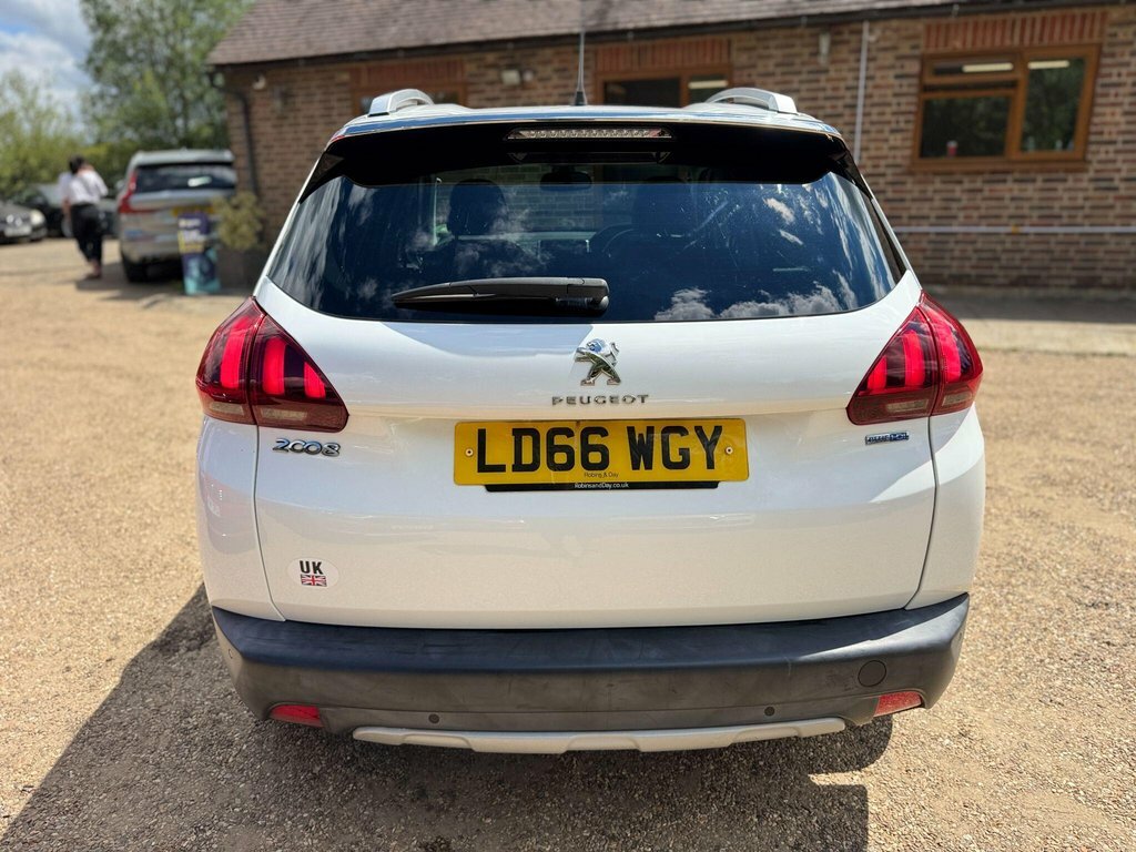 Peugeot 2008 1.6L Allure White #5