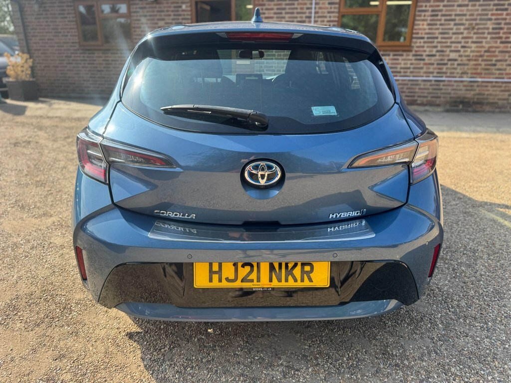 Toyota Corolla 1.8L Icon Tech Blue #5