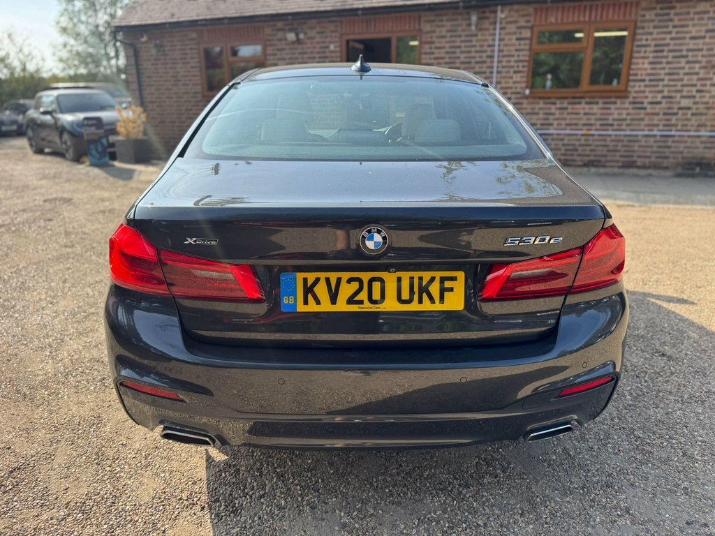 BMW 5 Series 2L M Sport Grey #5