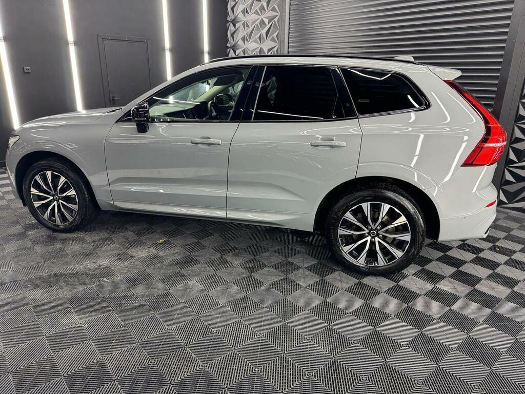 Volvo XC60 2.0 B5 Mhev Plus Awd Euro 6 Ss Grey #2