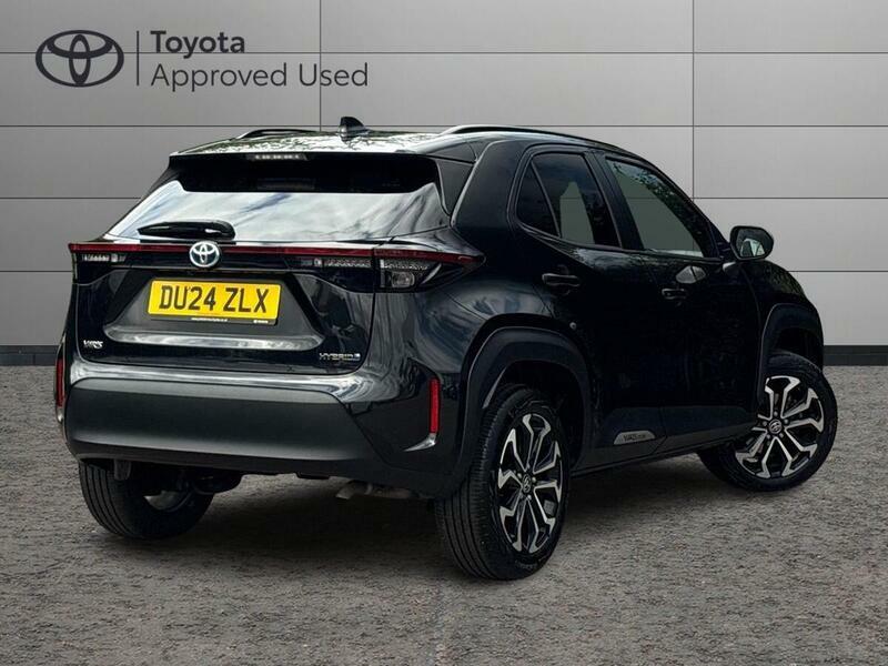 Toyota Yaris Cross 1.5 Vvt-h Design Suv Hybrid E-cvt Euro DU24ZLX Black #3