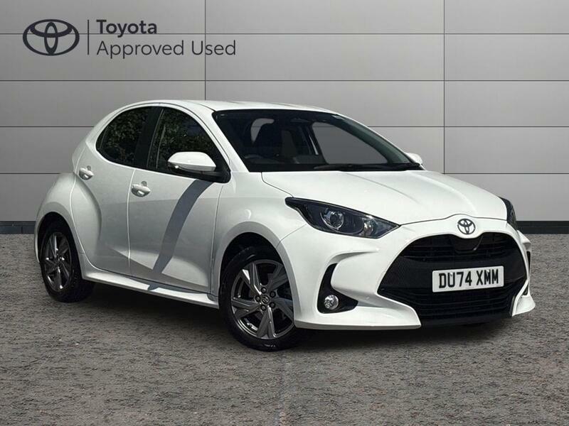 Toyota Yaris 1.5 Vvt-h Icon Hatchback Hybrid E-cvt E White